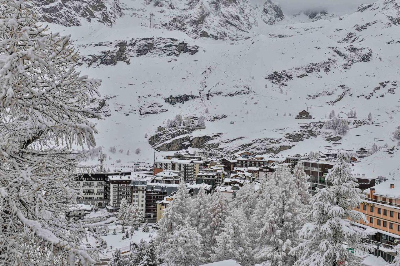 Cervinia Apartment Breuil-Cervinia Bagian luar foto